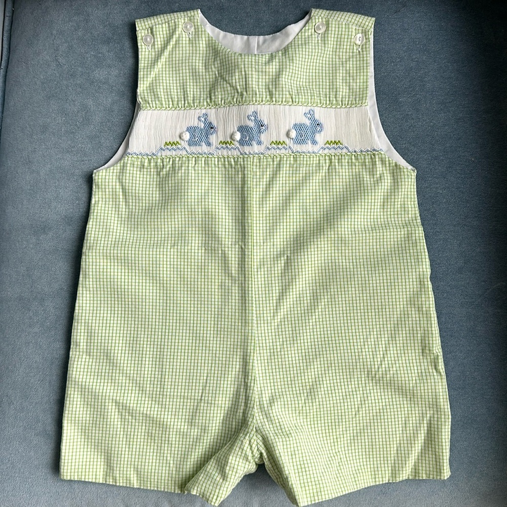 Bunny smocked Shortall